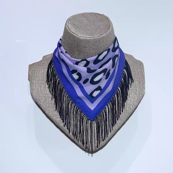 Pañoleta Animal Print Morada